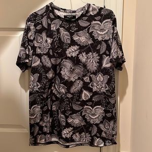 Floral black and grey shirt from forever 21, worn once